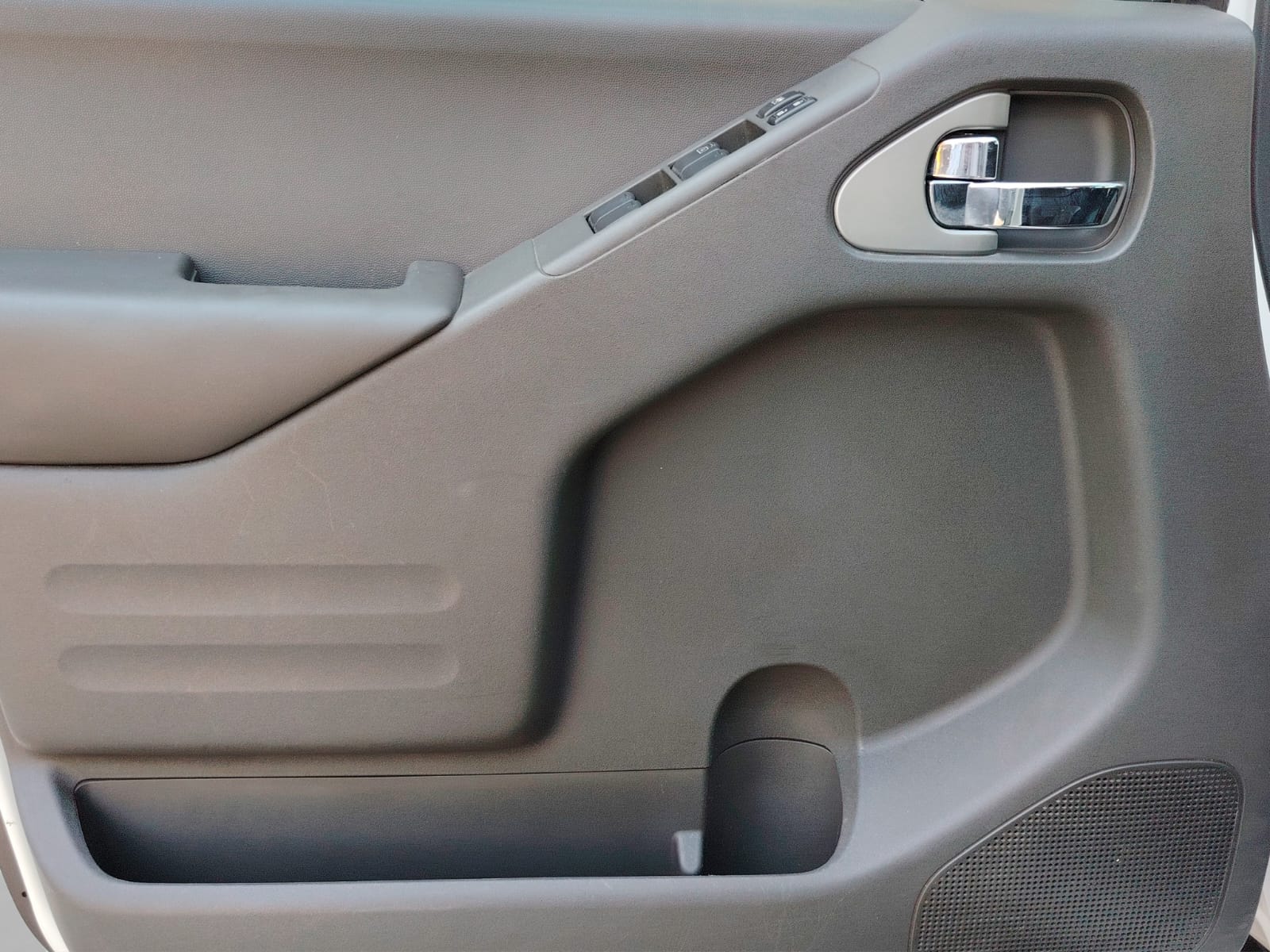 2020 Nissan FRONTIER 4 PTS PRO 4X L4 25L TA AAC PIEL RA-18