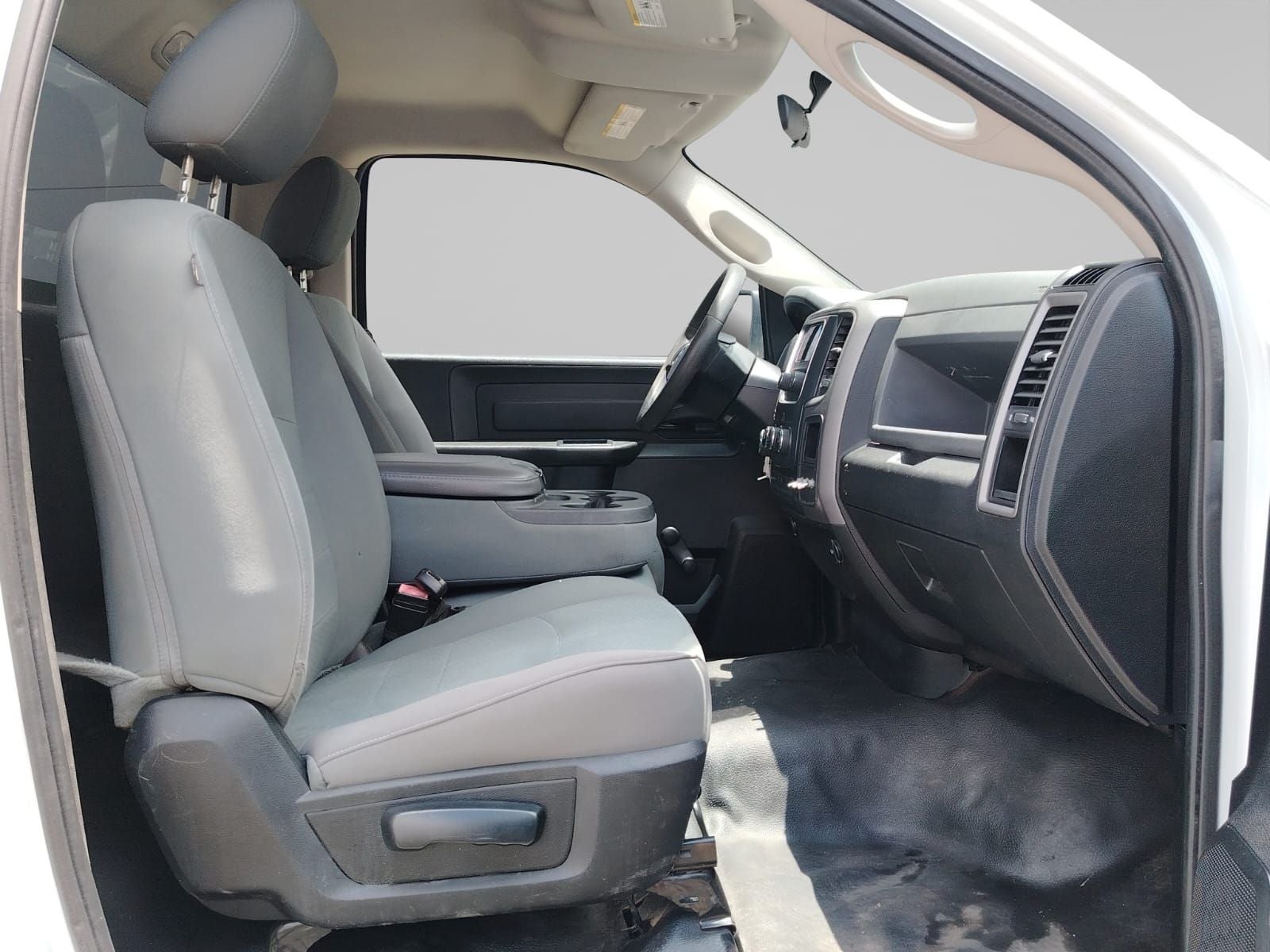 2020 RAM 1500 4 PTS CREW CAB SLT V6 36L TA 4X4