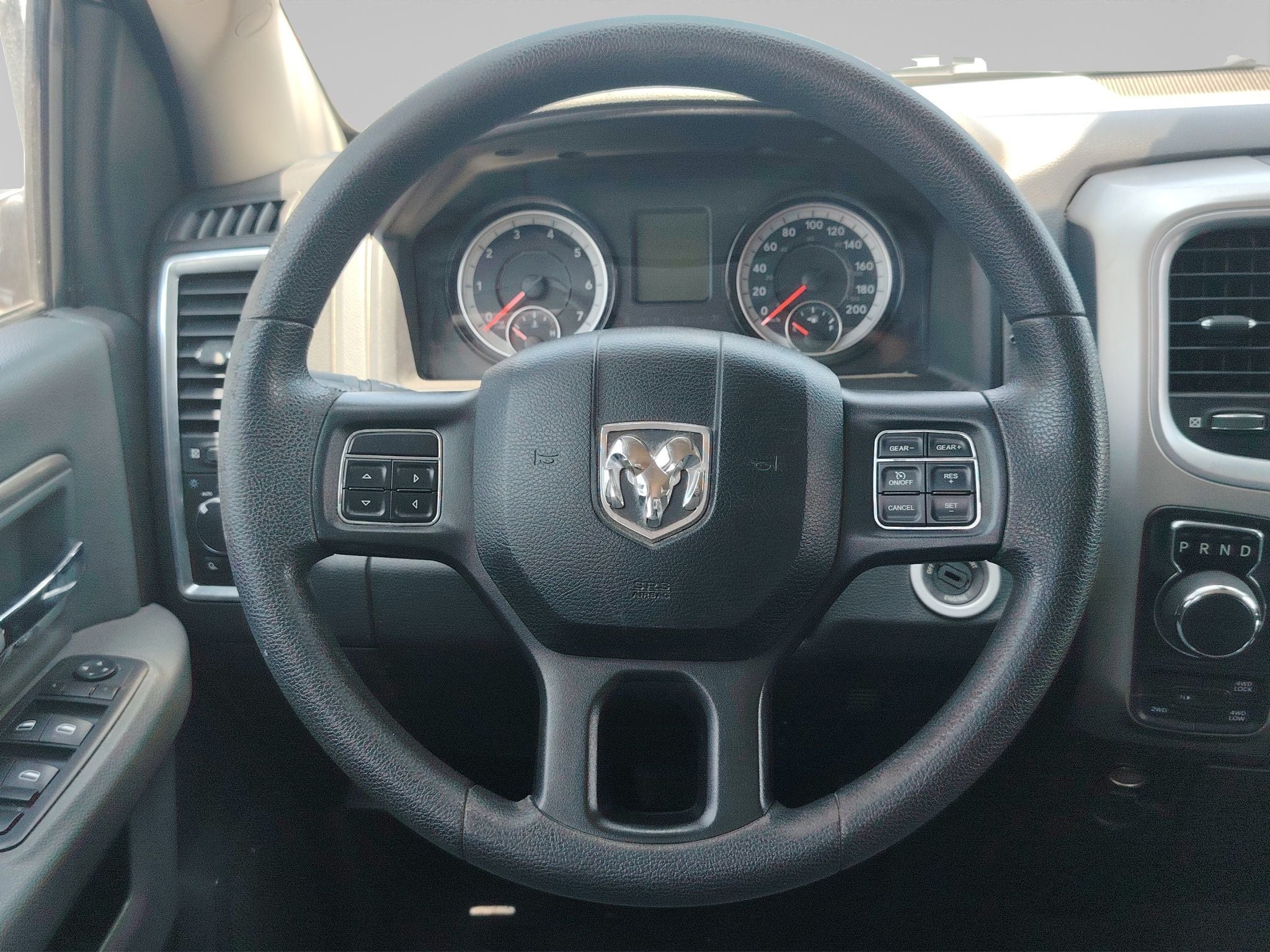 2020 RAM 1500 4 PTS CREW CAB SLT V6 36L TA