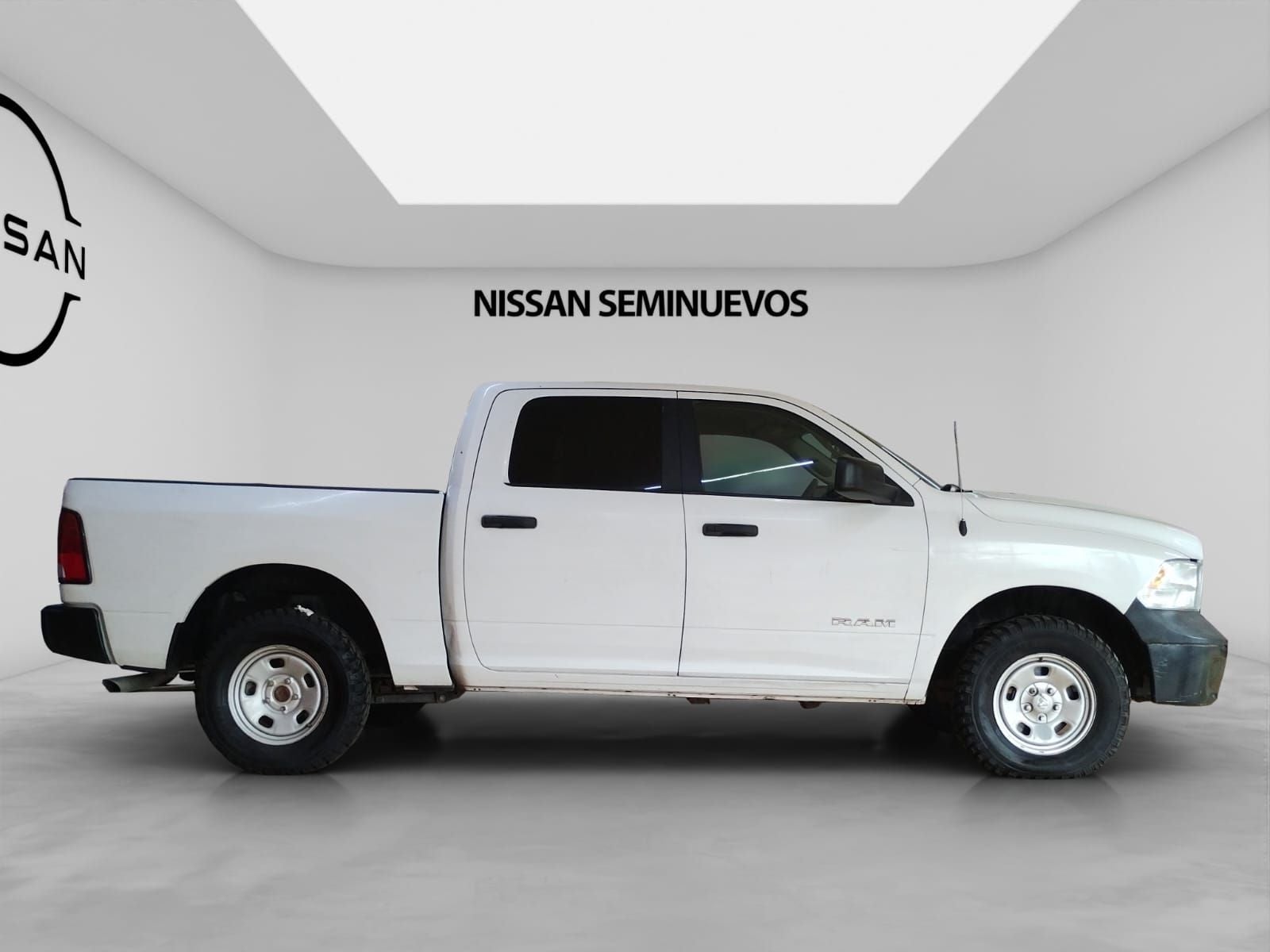 2020 RAM 1500 4 PTS CREW CAB SLT V6 36L TA 4X4