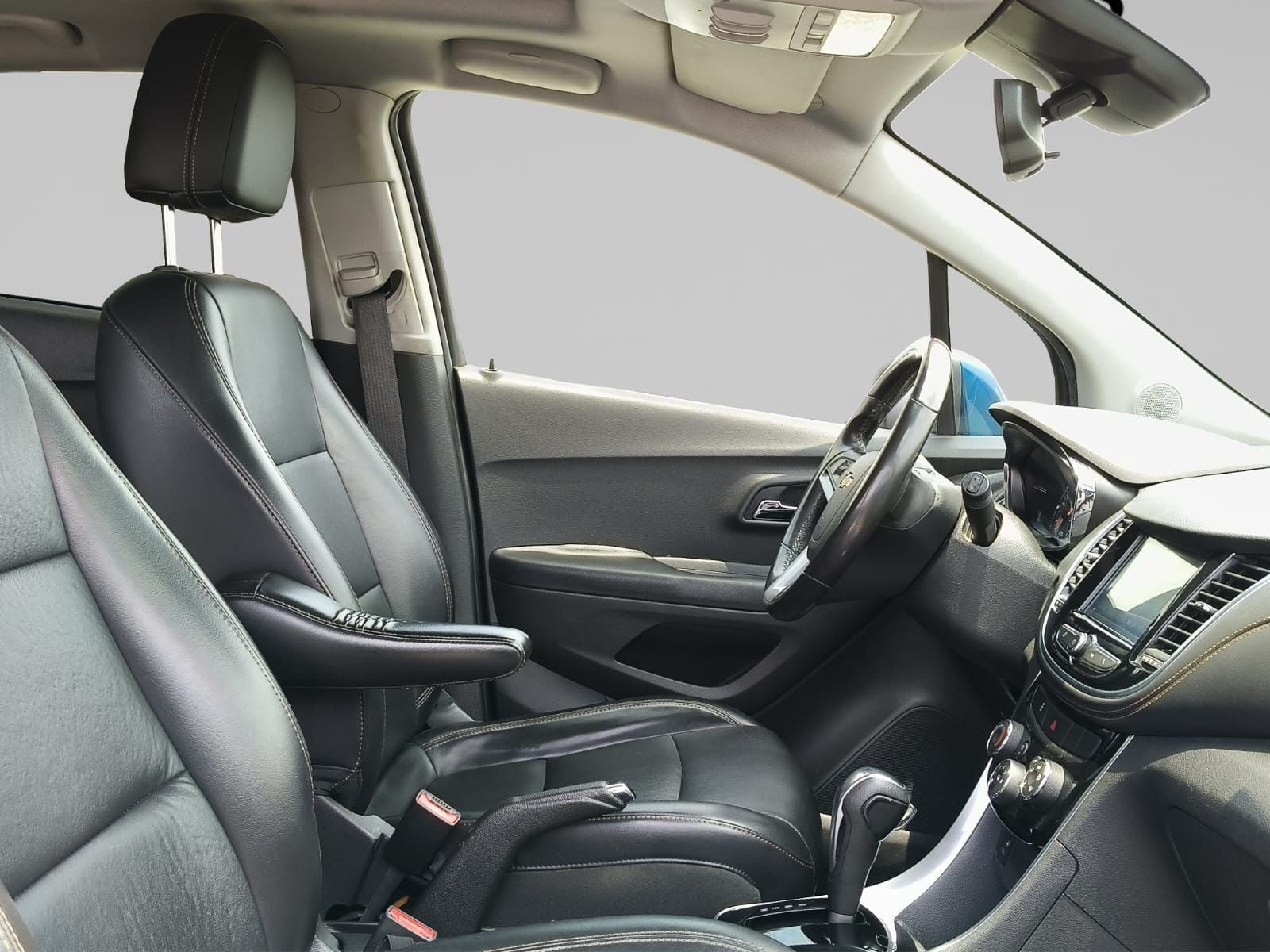 2020 Chevrolet TRAX 5 PTS PREMIER 18L TA PIEL QC F NIEBLA RA-18