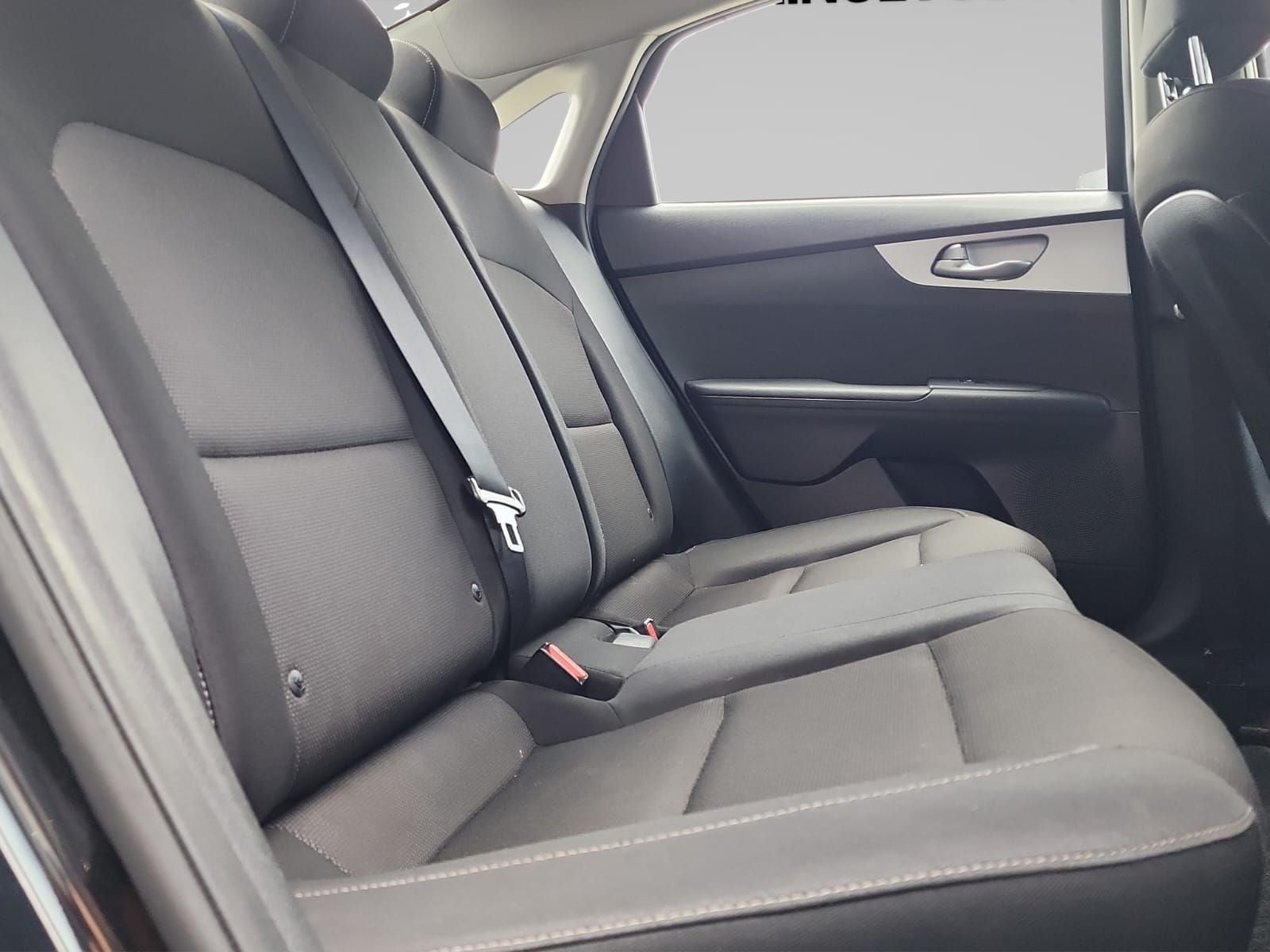 2024 Kia FORTE 4P LX L42.0 MAN