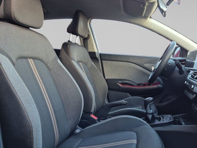 2024 Kia K3 SD EX MT