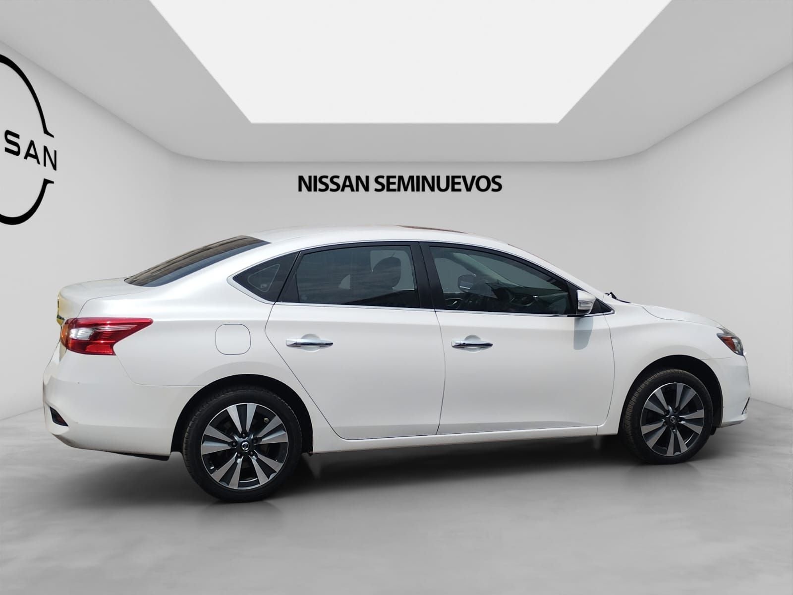 2018 Nissan SENTRA 4 PTS EXCLUSIVE CVT AAC AUT GPS PIEL QC F LED RA-17