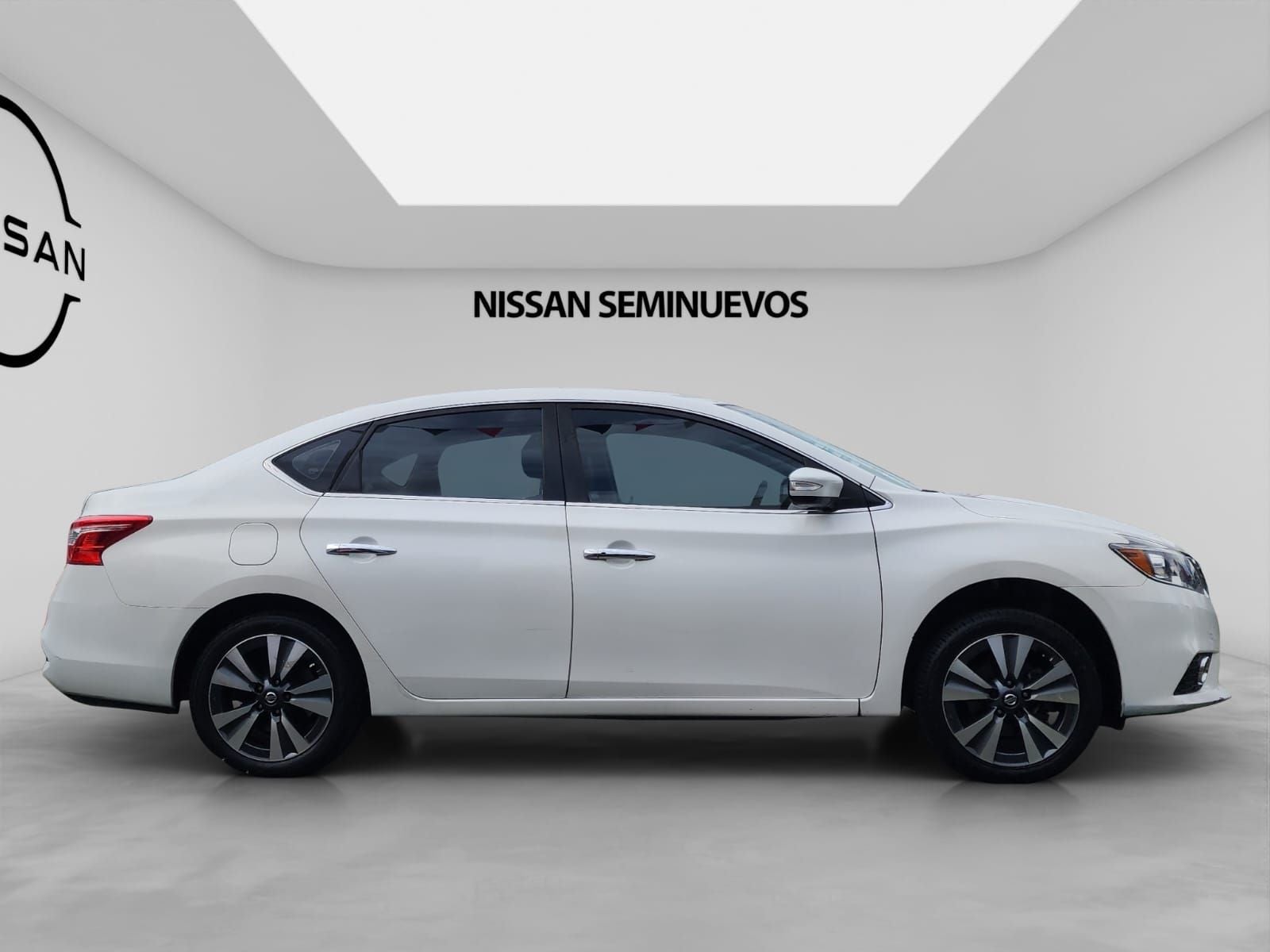 2018 Nissan SENTRA 4 PTS EXCLUSIVE CVT AAC AUT GPS PIEL QC F LED RA-17