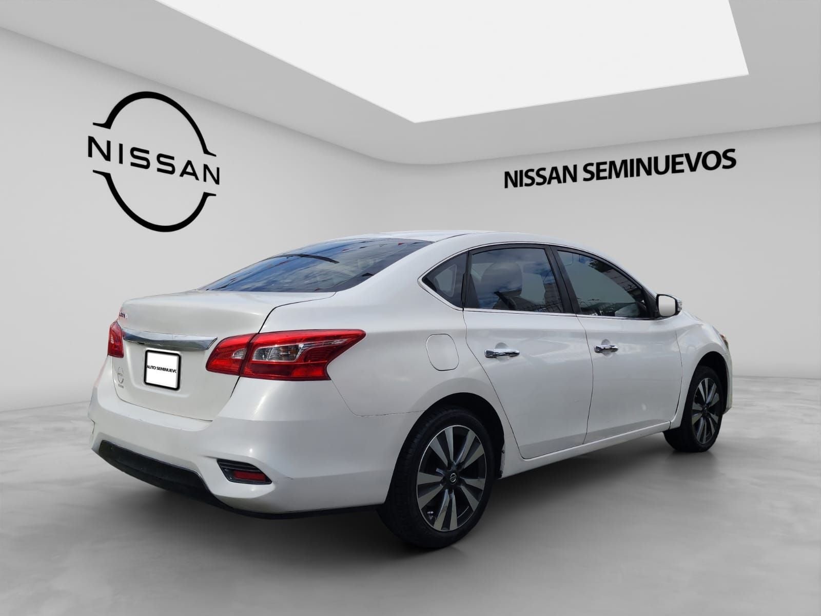2018 Nissan SENTRA 4 PTS EXCLUSIVE CVT AAC AUT GPS PIEL QC F LED RA-17