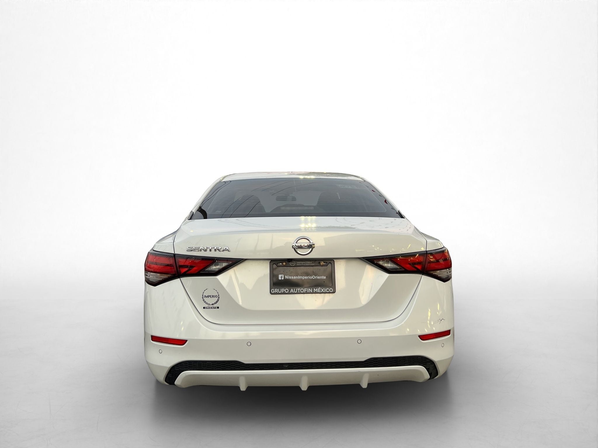 2023 Nissan SENTRA 4 PTS ADVANCE TA AAC F NIEBLA RA-16