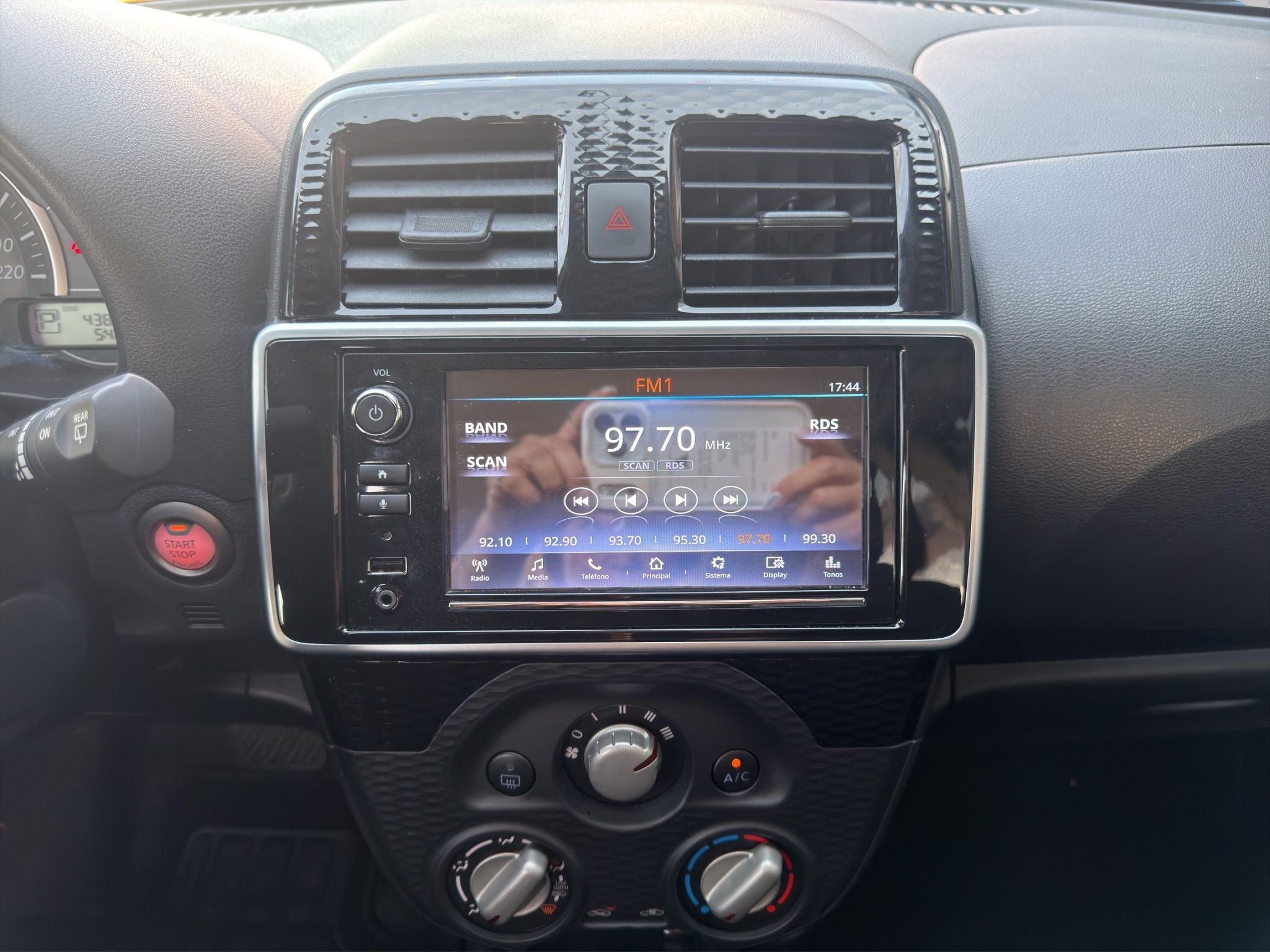 2025 Nissan MARCH 5P ADVANCE L41.6 AUT