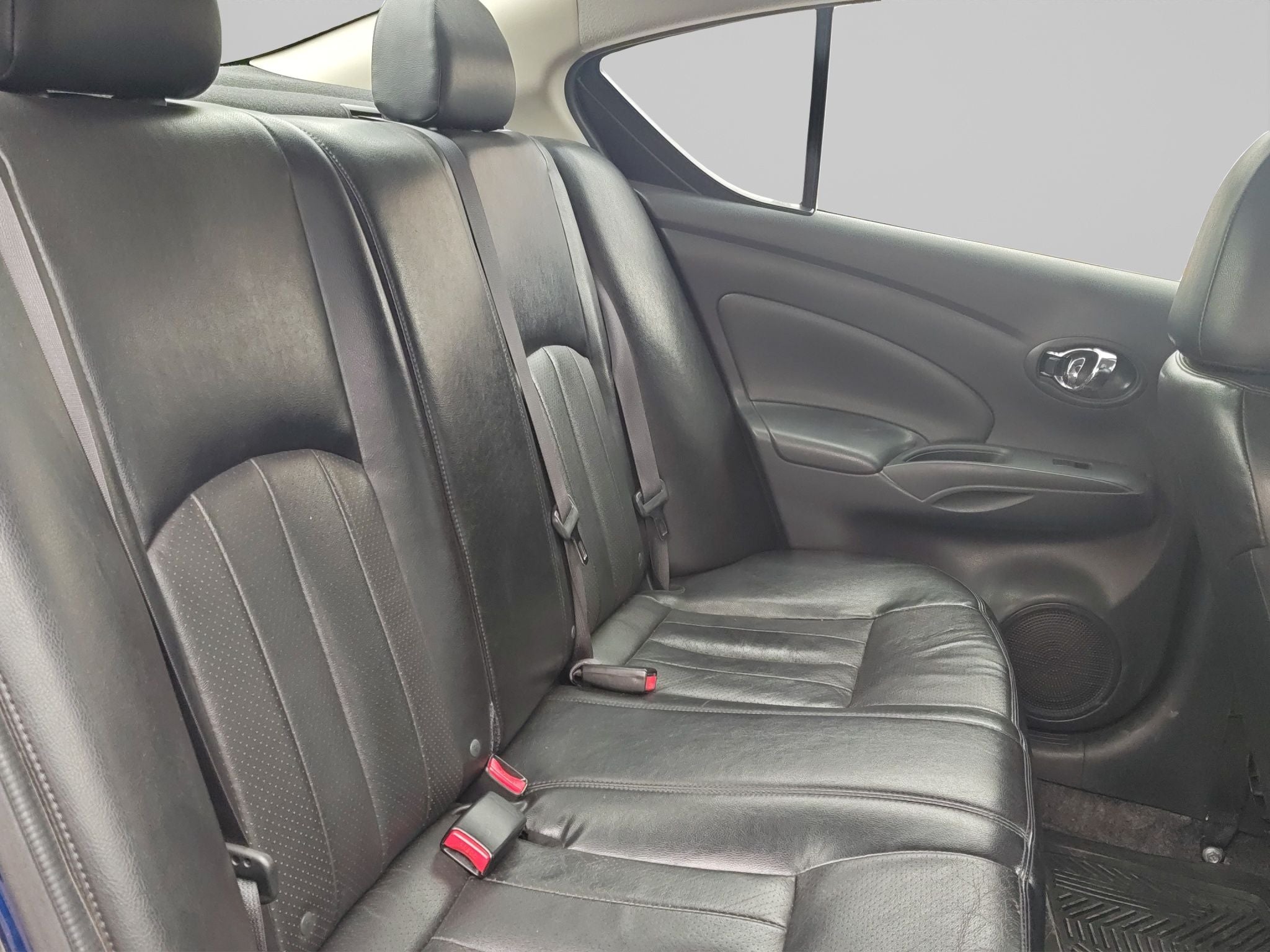 2019 Nissan VERSA 4 PTS EXCLUSIVE TA AAC VE PIEL GPS F NIEBLA RA-16