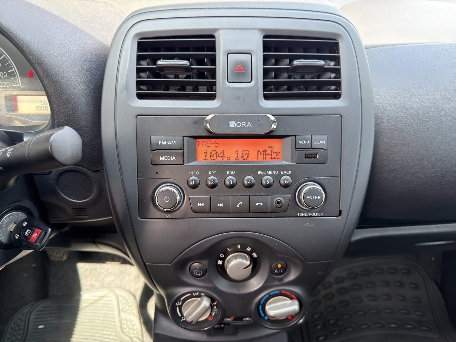 2024 Nissan V-DRIVE 4P L41.6 MAN AUDIO