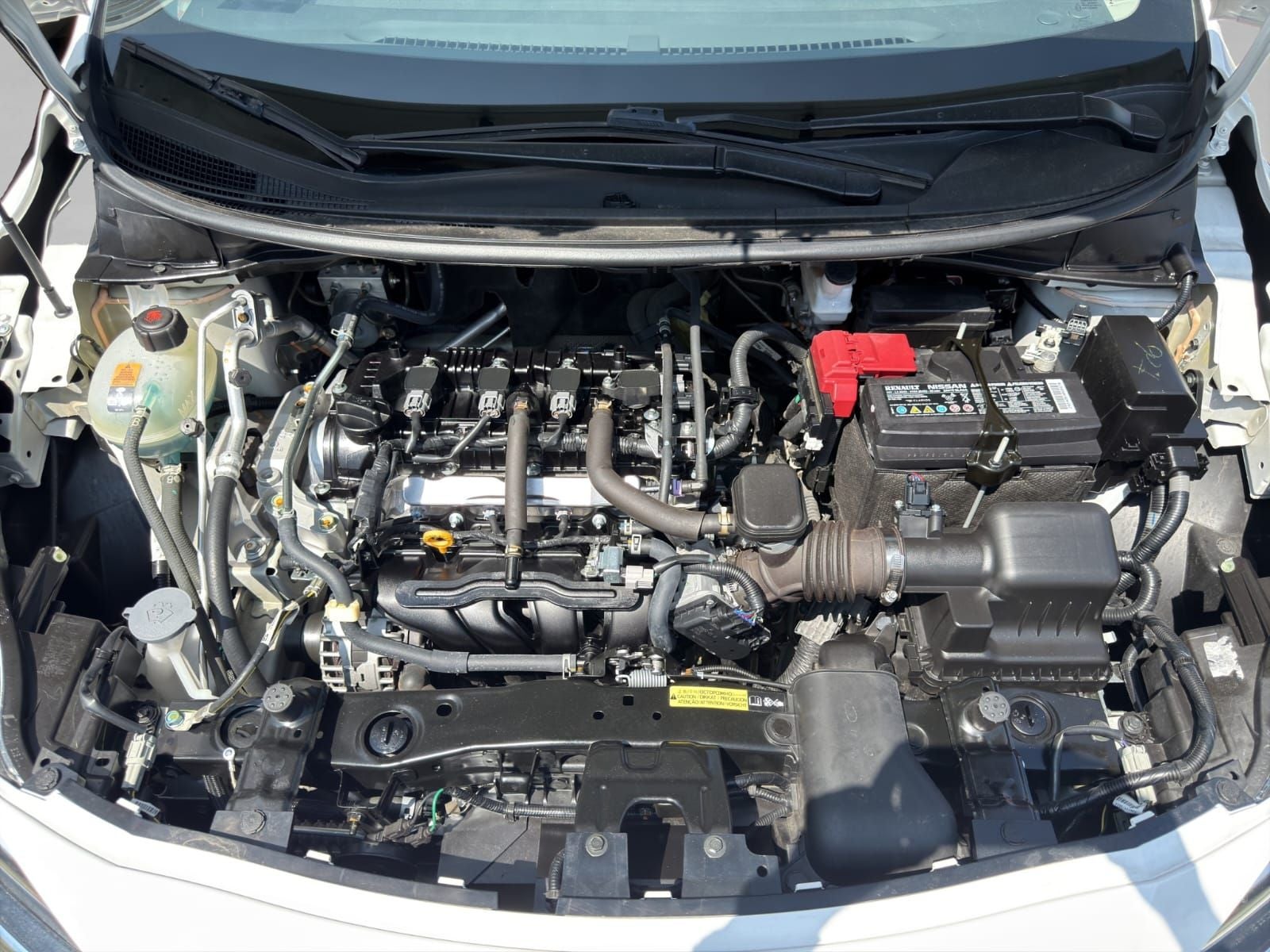 2024 Nissan VERSA 4P SENSE L41.6 AUT