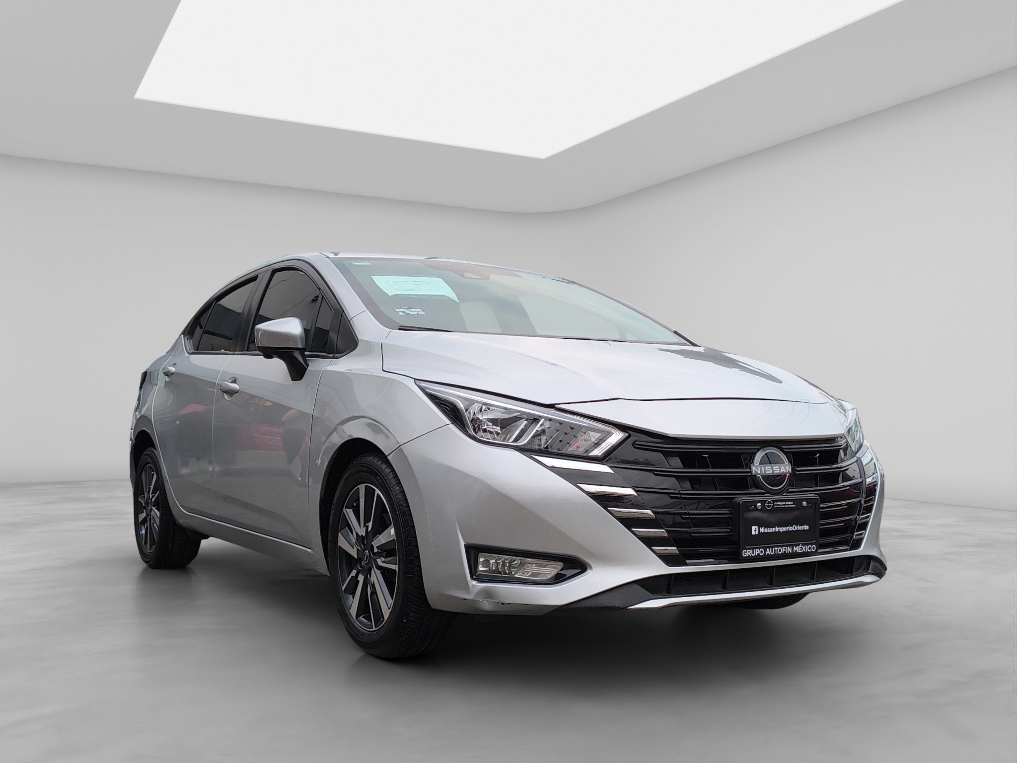 2024 Nissan VERSA 4P ADVANCE L41.6 AUT