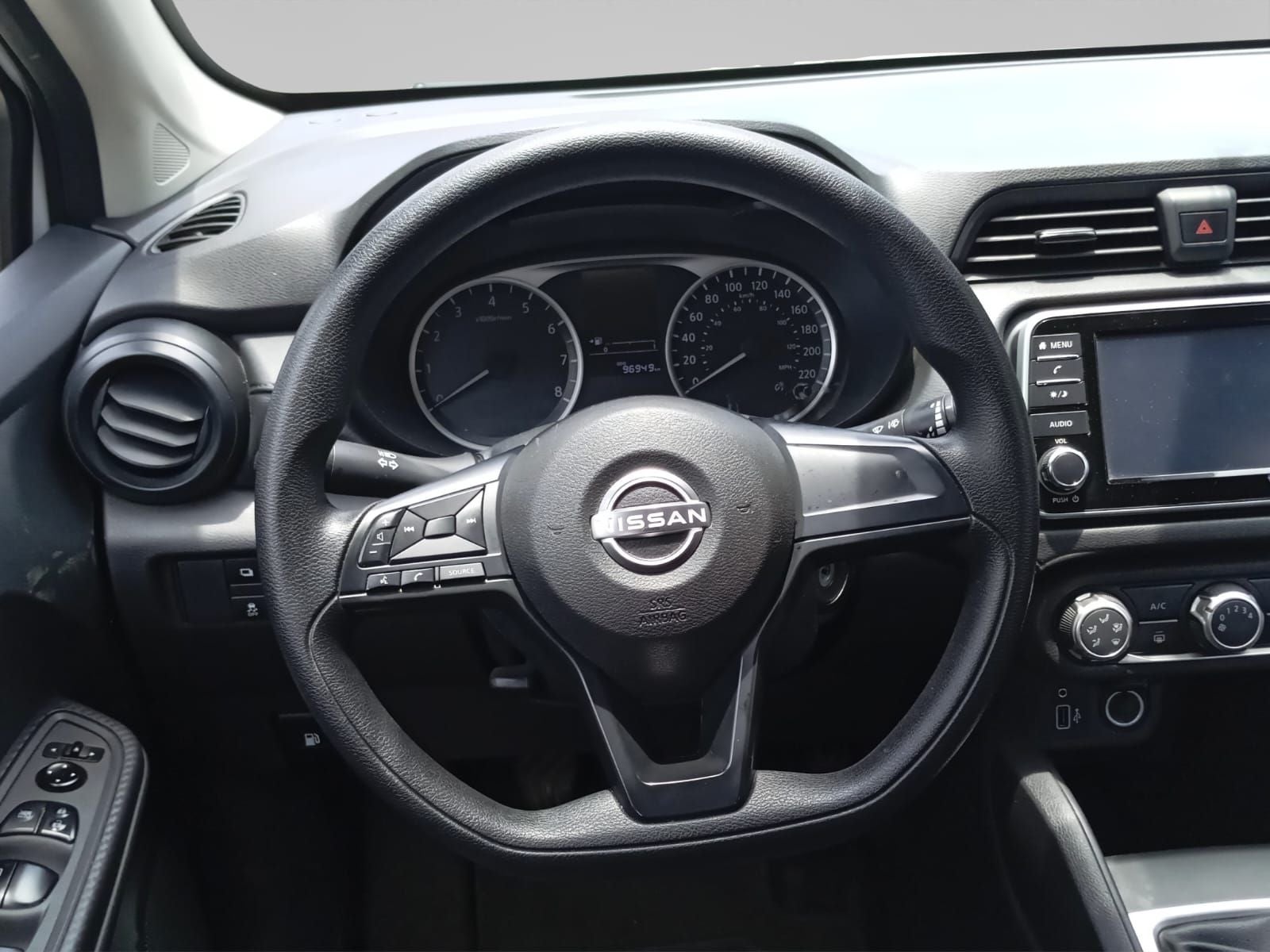 2024 Nissan VERSA 4P SENSE L41.6 MAN
