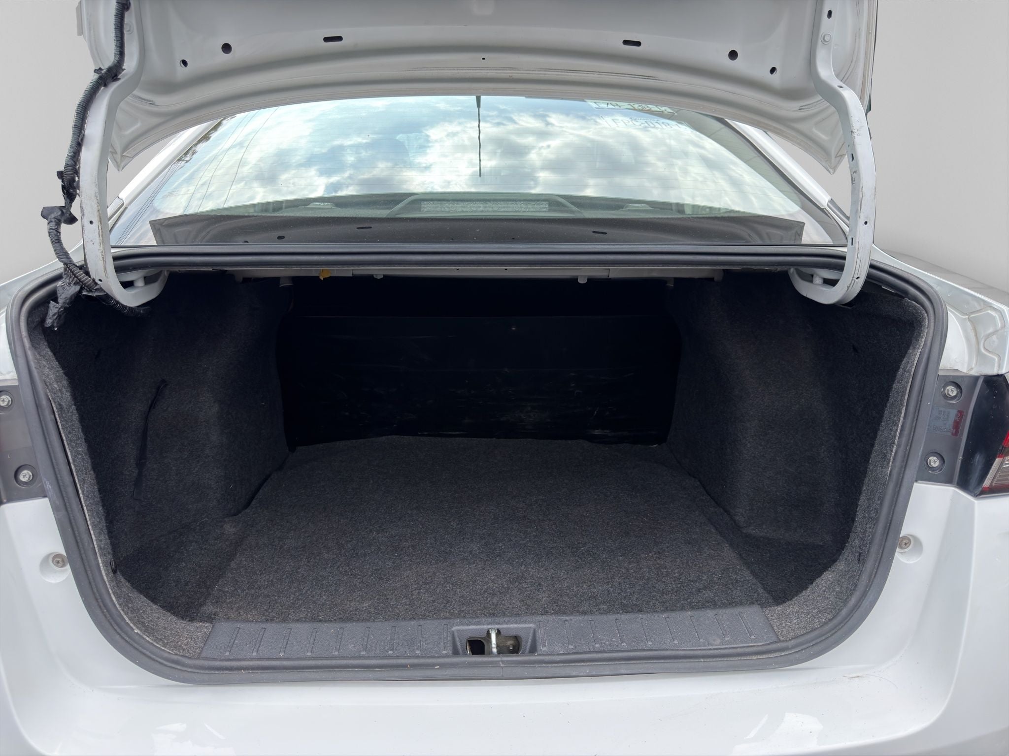 2024 Nissan VERSA 4P ADVANCE L41.6 MAN