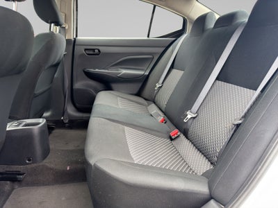 2024 Nissan VERSA 4P ADVANCE L41.6 MAN