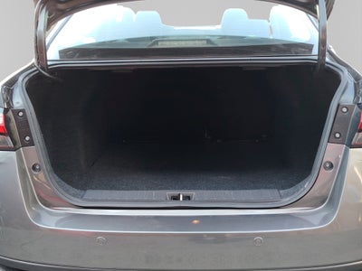 2025 Nissan VERSA 4P ADVANCE L41.6 MAN