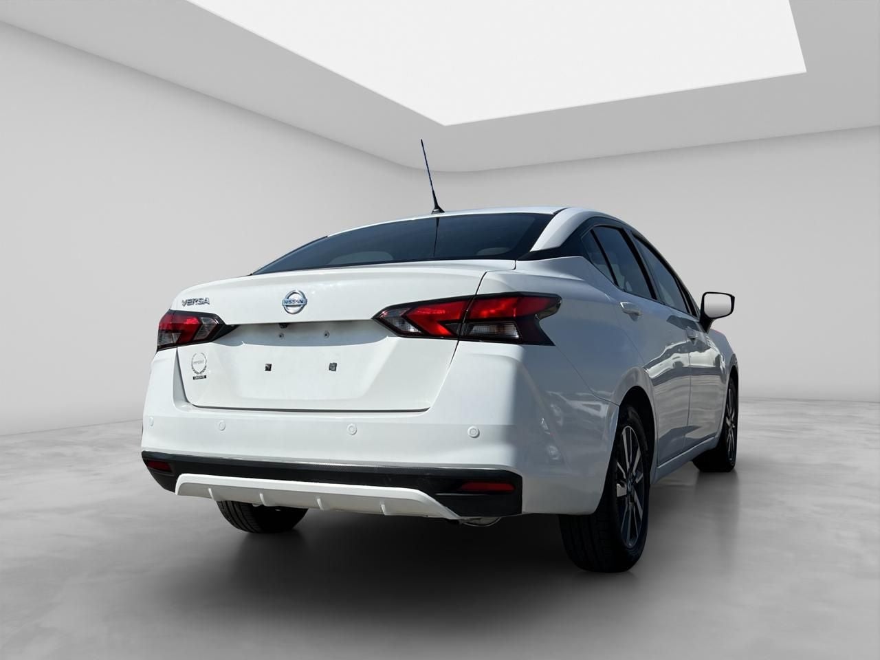 2022 Nissan VERSA 4 PTS SENSE TM5 AAC. VE R-15