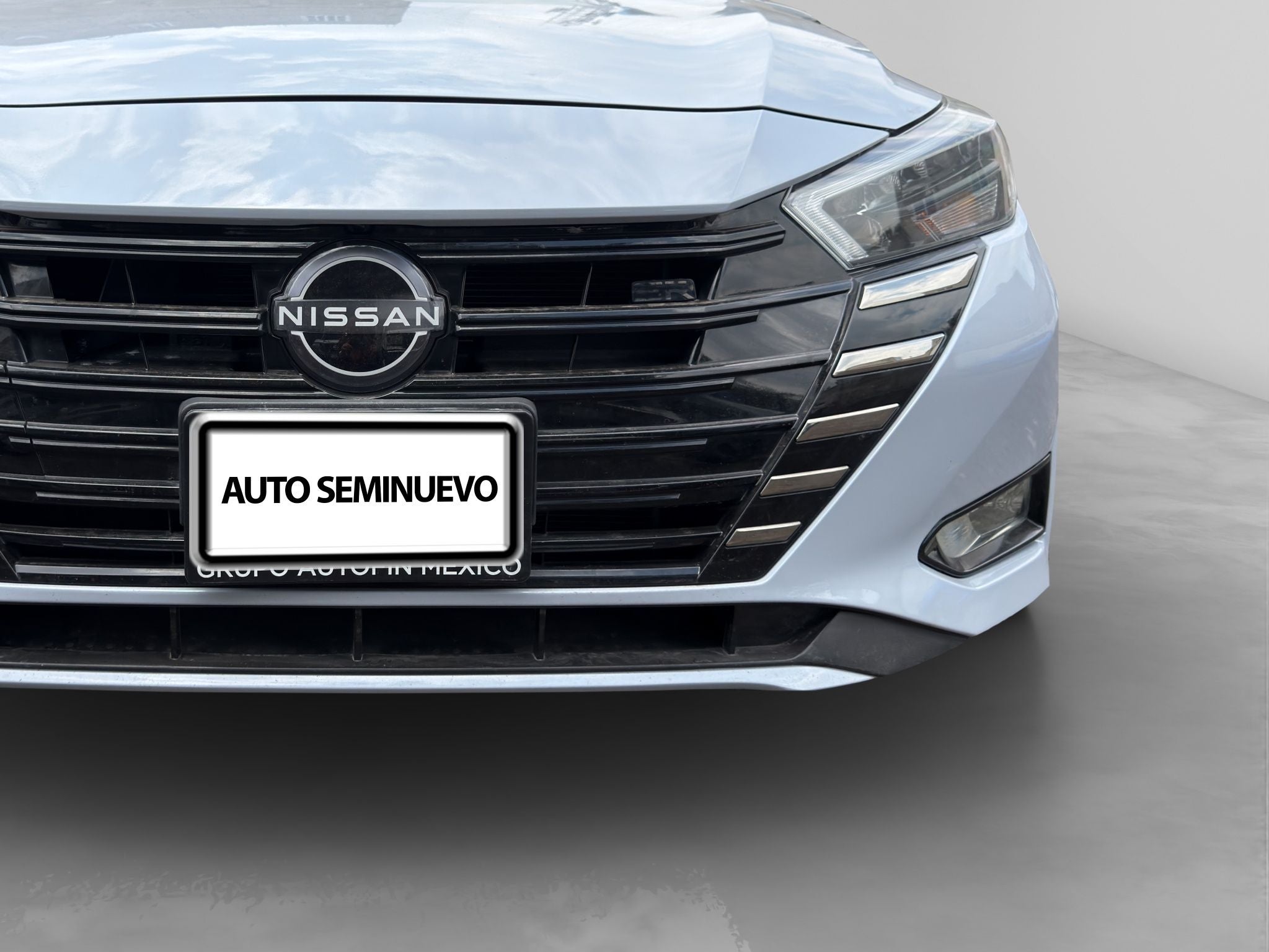 2024 Nissan VERSA 4P SR L41.6 AUT