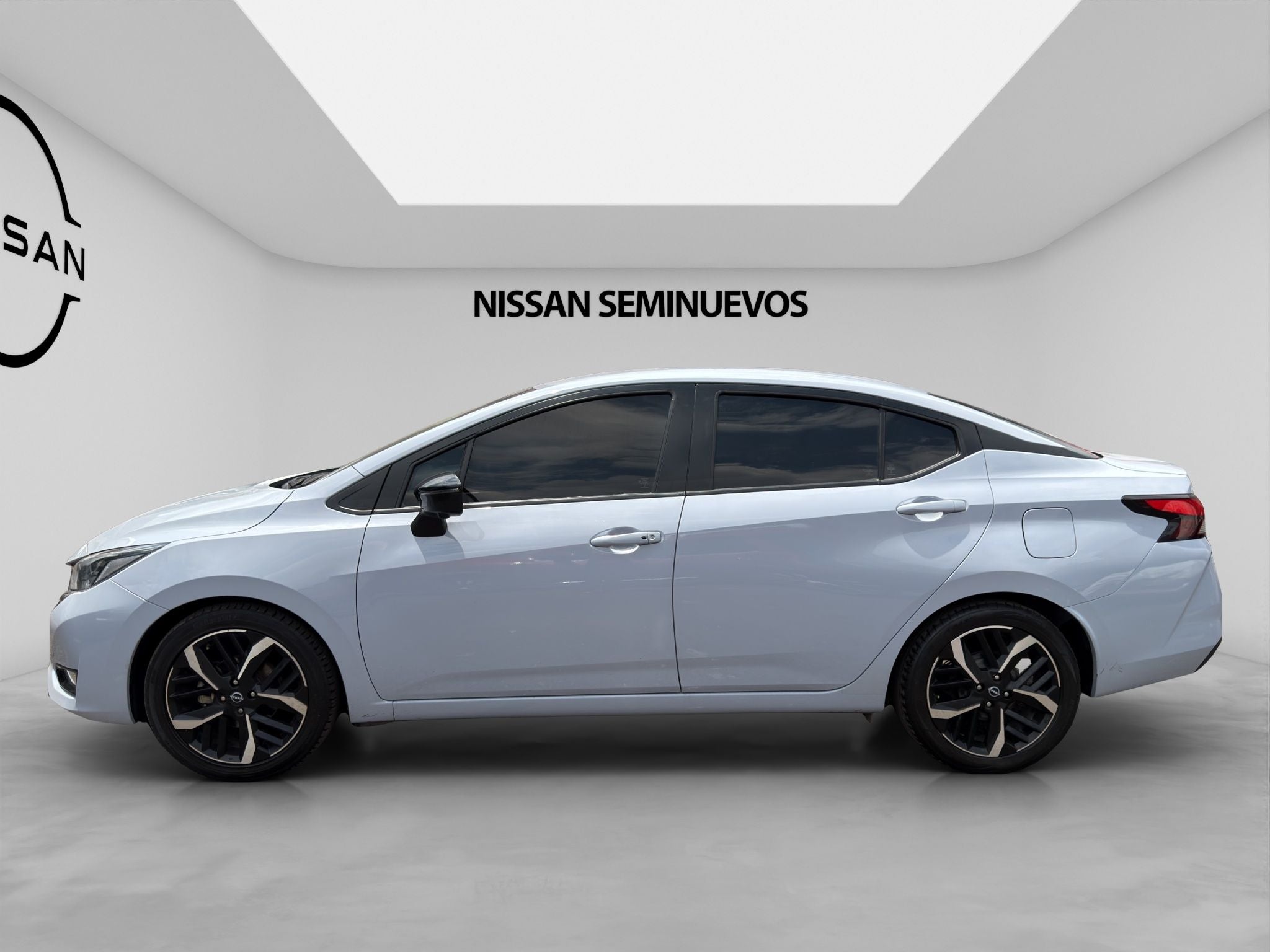 2024 Nissan VERSA 4P SR L41.6 AUT