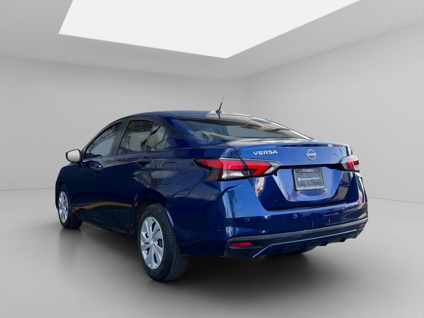 2024 Nissan VERSA 4P SENSE L41.6 AUT