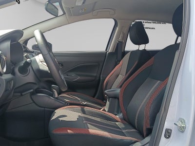 2025 Nissan VERSA 4P SR L41.6 AUT