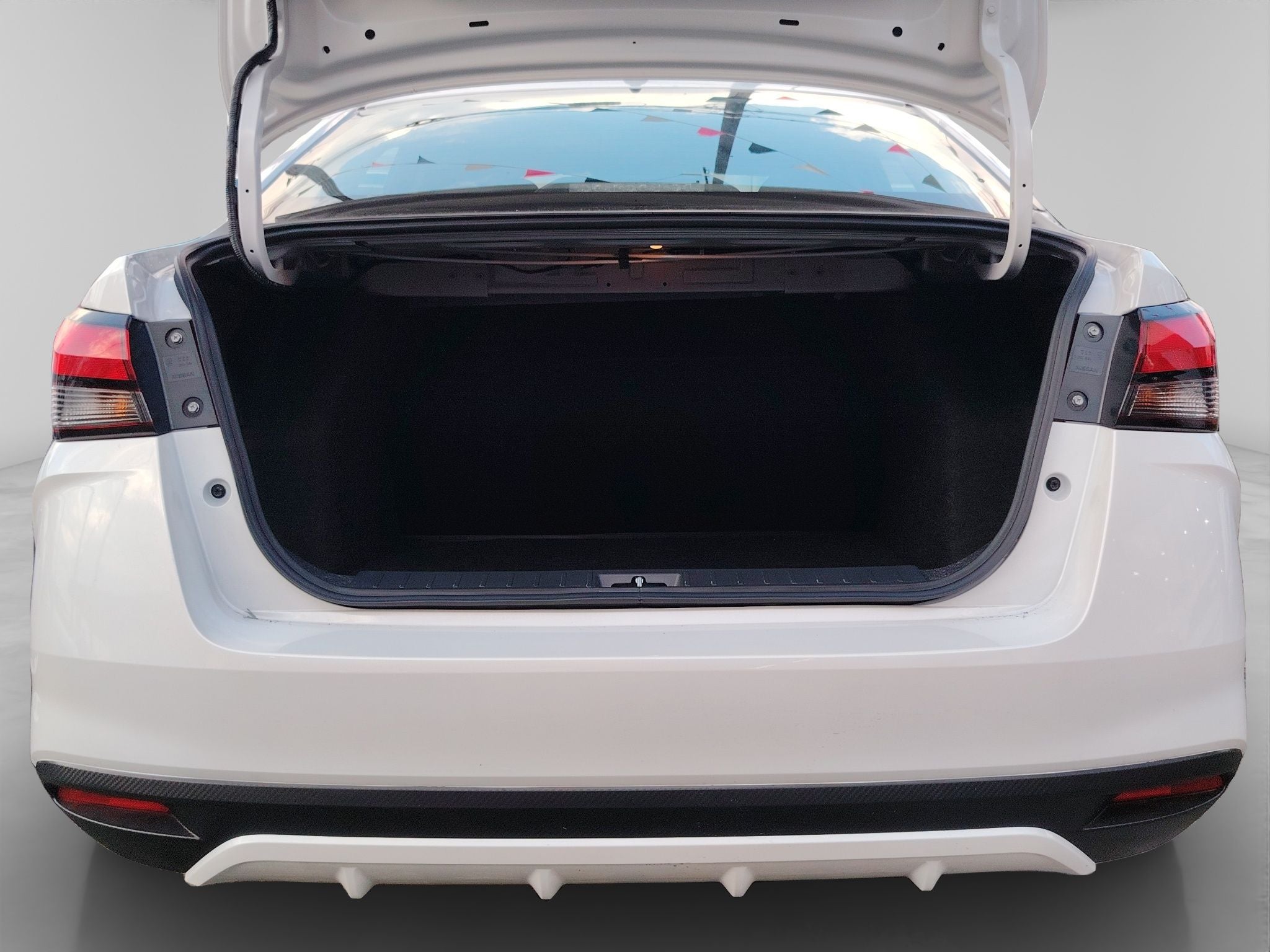 2026 Nissan V-DRIVE V-DRIVE TM AC AUDIO
