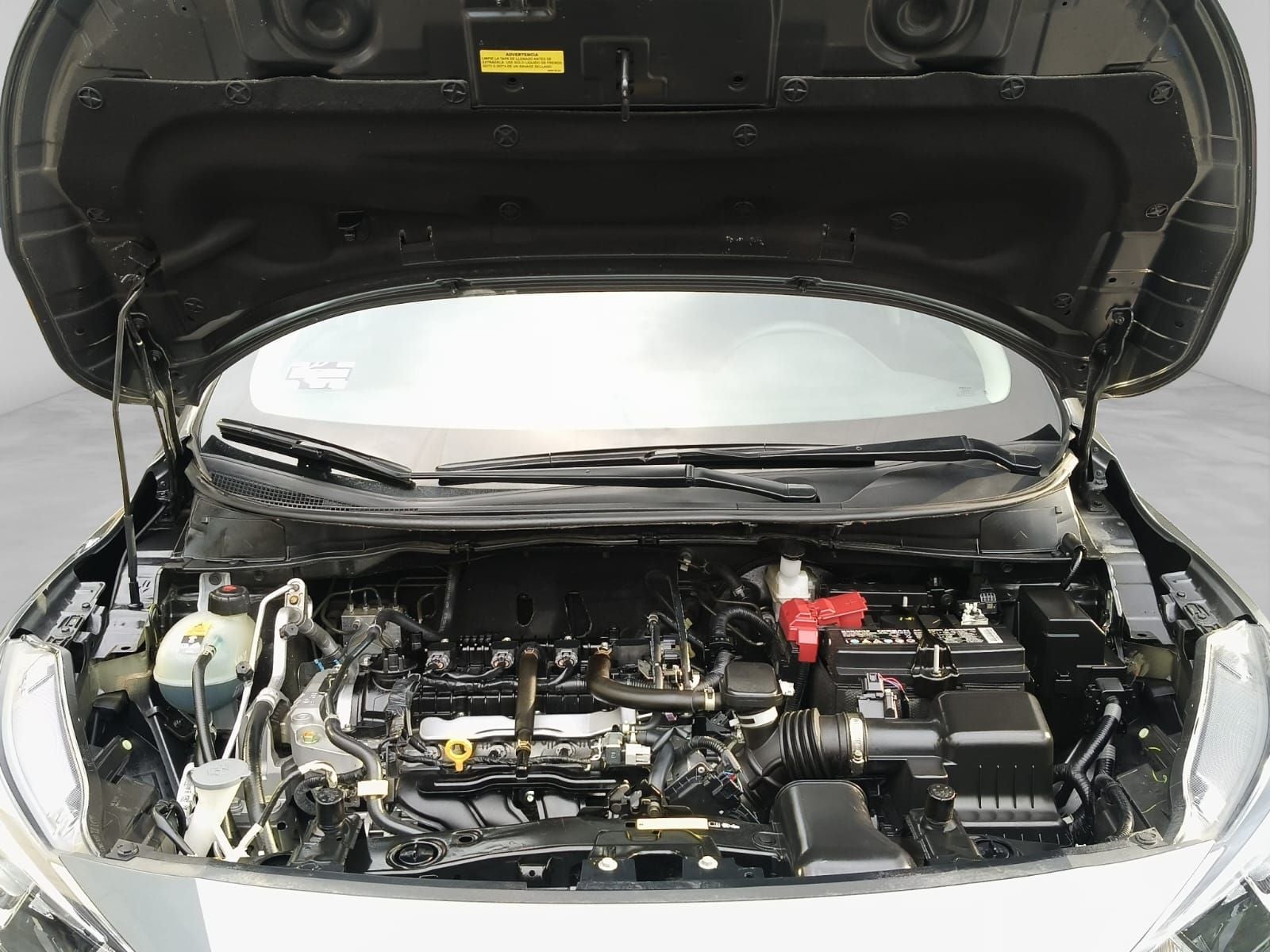 2025 Nissan VERSA 4P SENSE L41.6 AUT