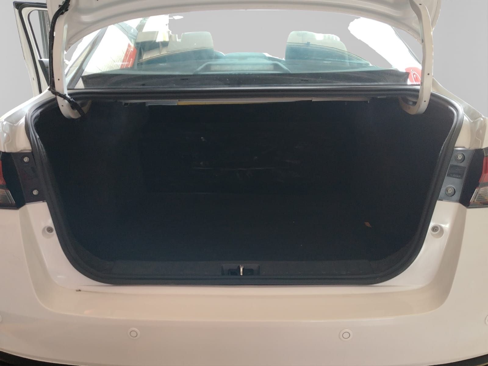 2024 Nissan VERSA 4P SENSE L41.6 MAN