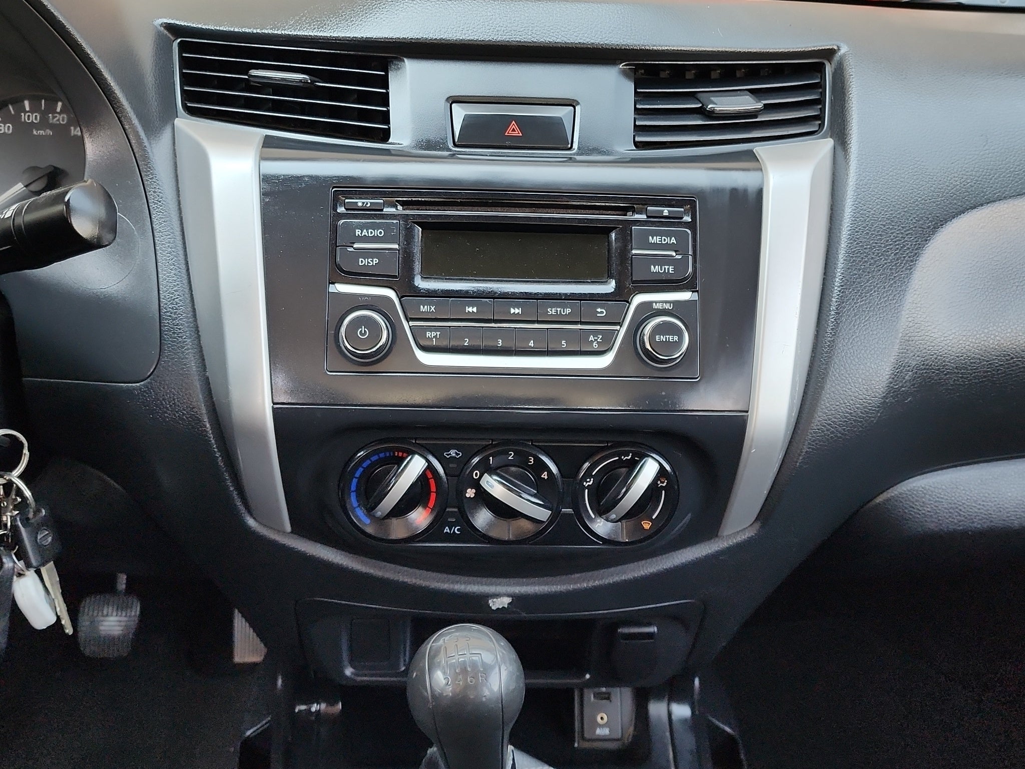 2019 Nissan NP300 2 PTS CHASIS CABINA TD TM6