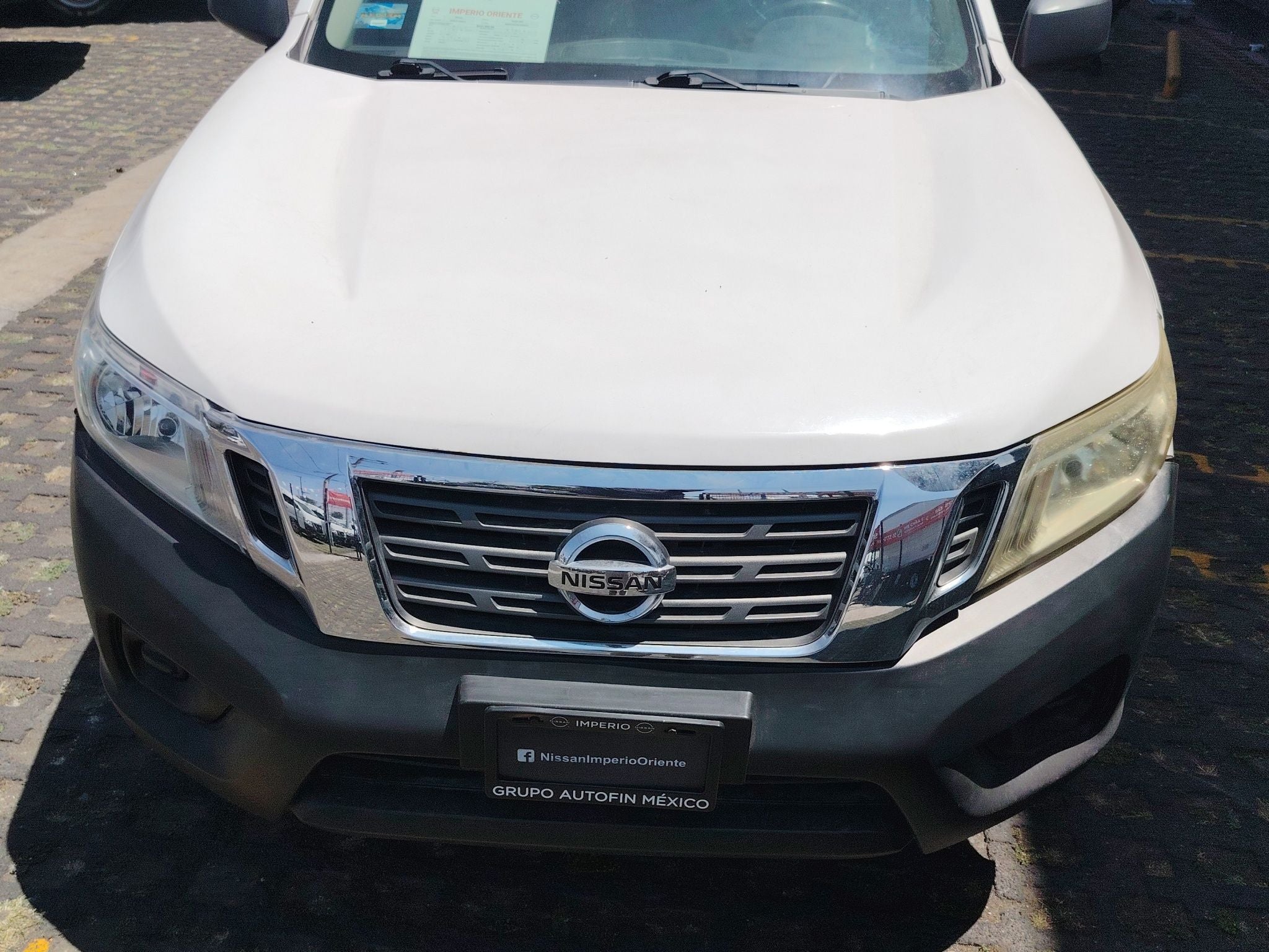 2020 Nissan NP300 4 PTS PICK-UP DOBLE CABINA SE TM6 AAC CD VE