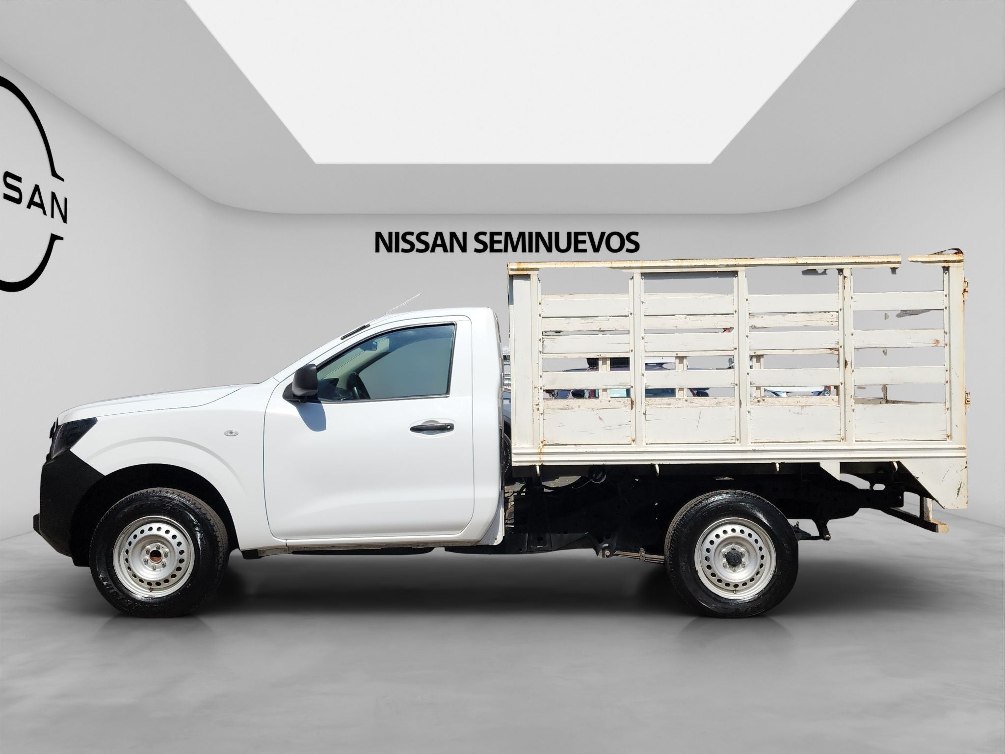 2023 Nissan NP300 2 PTS CHASIS CABINA TM6