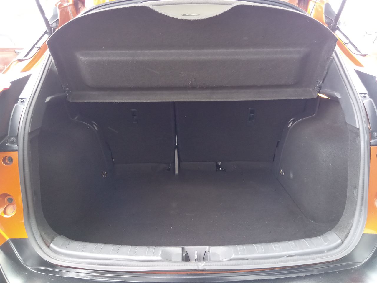 2018 Nissan KICKS 5 PTS ADVANCE 16L TA AAC VE RA-17