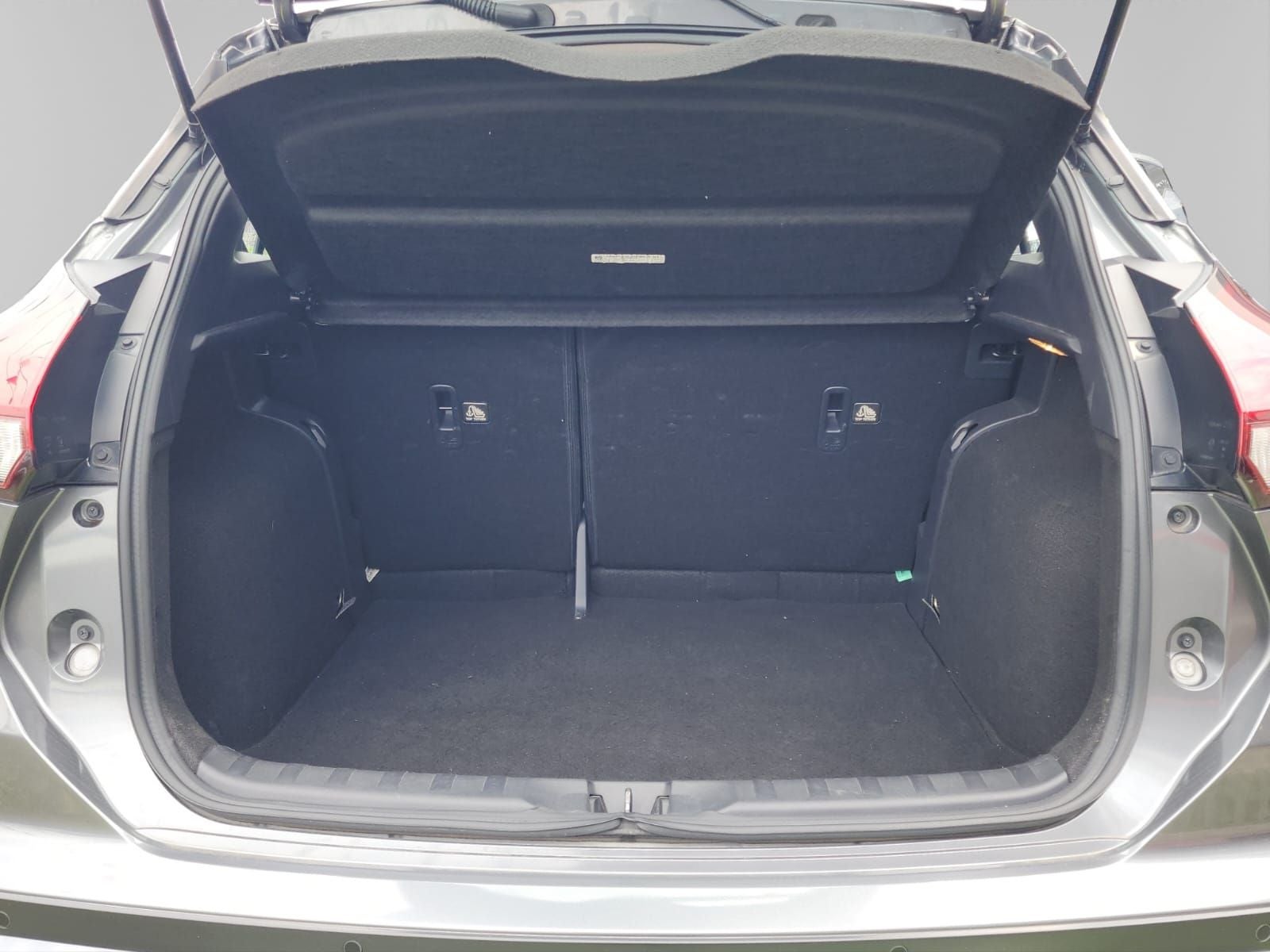 2023 Nissan KICKS 5 PTS ADVANCE 16L TA AAC VE RA-16