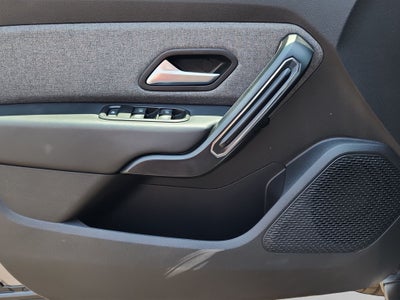 2023 RENAULT DUSTER 5 PTS ICONIC 13T TA AAC AUT VE FNIEBLA RA-17