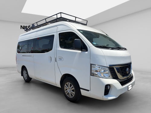 2022 Nissan URVAN 4 PTS AMPLIA TM5 AAC DESEM TRAS 15 PAS