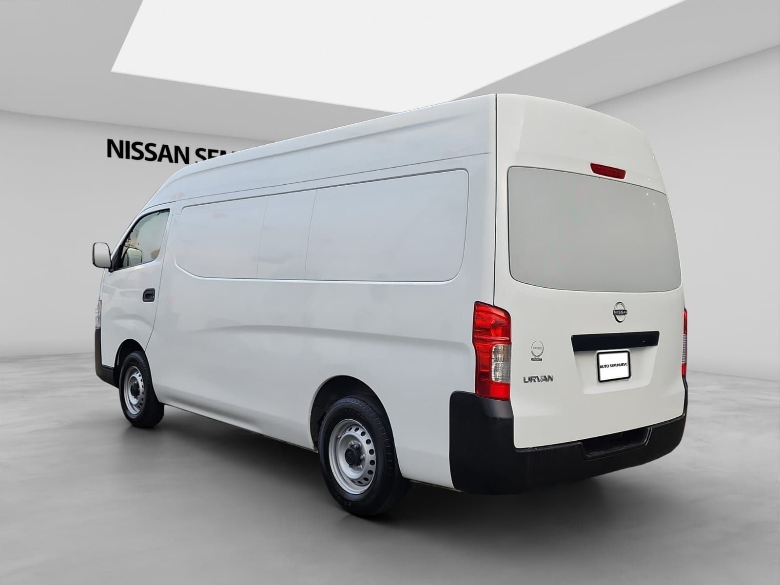 2024 Nissan URVAN 4P AMPLIA L42.5 MAN