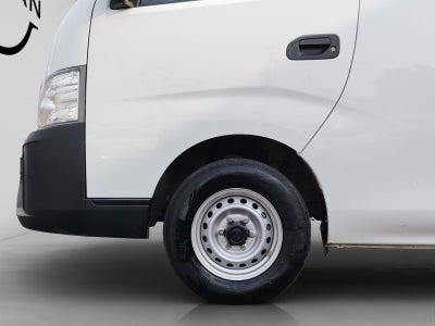 2023 Nissan URVAN 4 PTS AMPLIA TM5 AAC