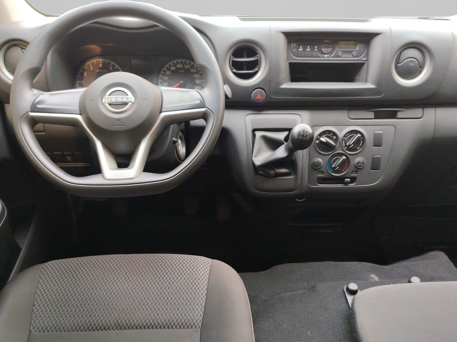 2023 Nissan URVAN 4 PTS AMPLIA TM5 AAC