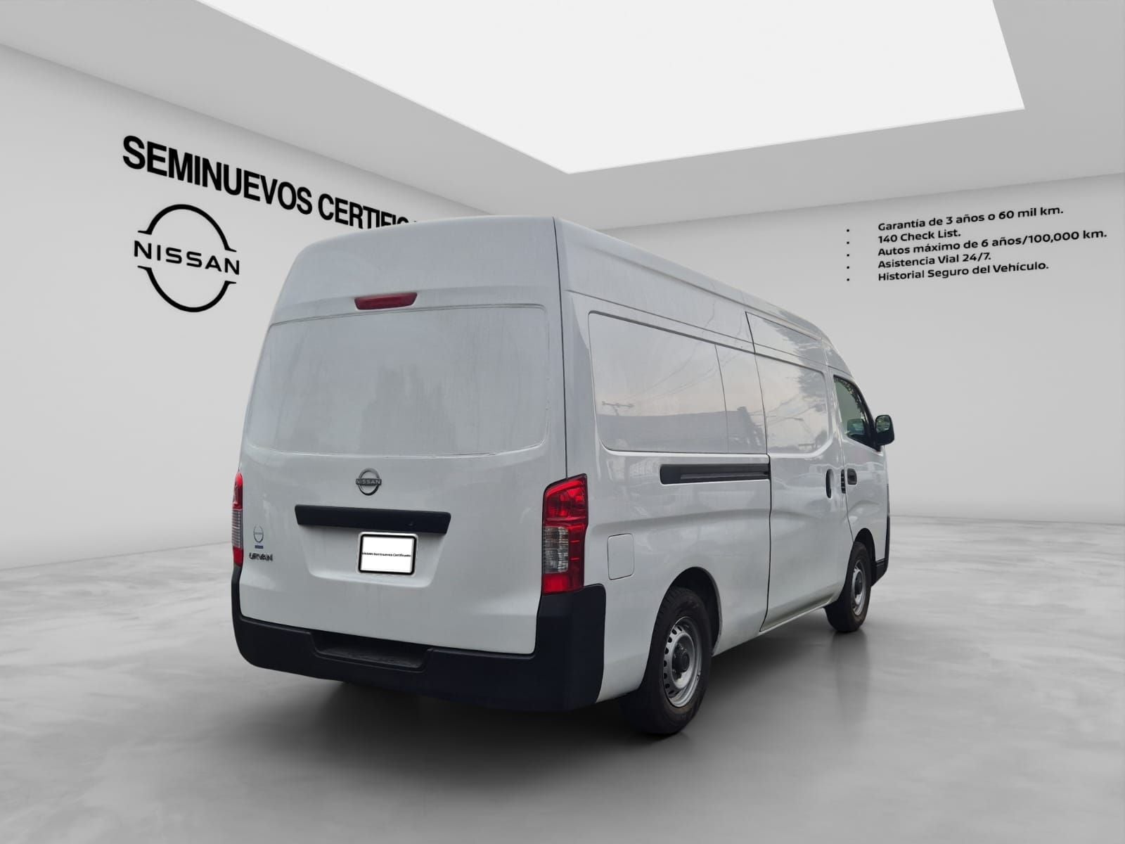 2023 Nissan URVAN 4 PTS AMPLIA TM5 AAC