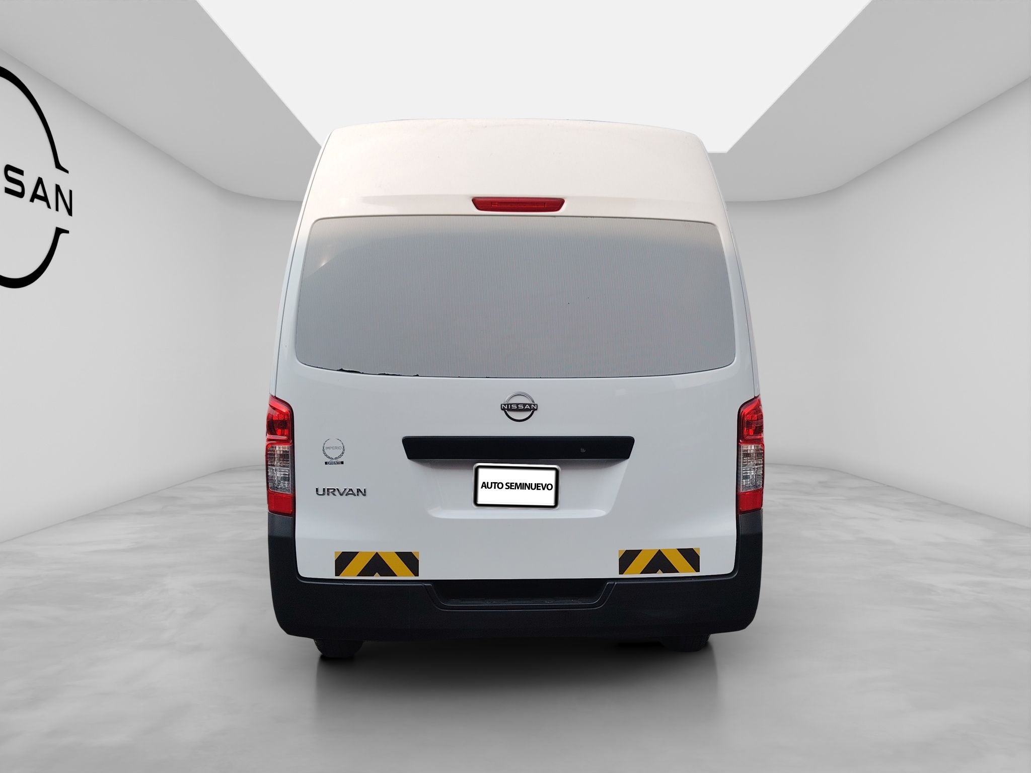 2024 Nissan URVAN 4P AMPLIA L42.5 MAN