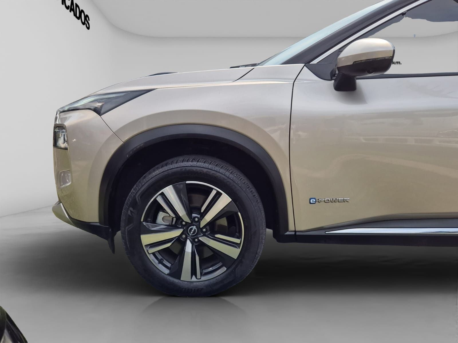 2025 Nissan X-TRAIL 5P PLATINUM E.POWER HEV L31.5 AUT