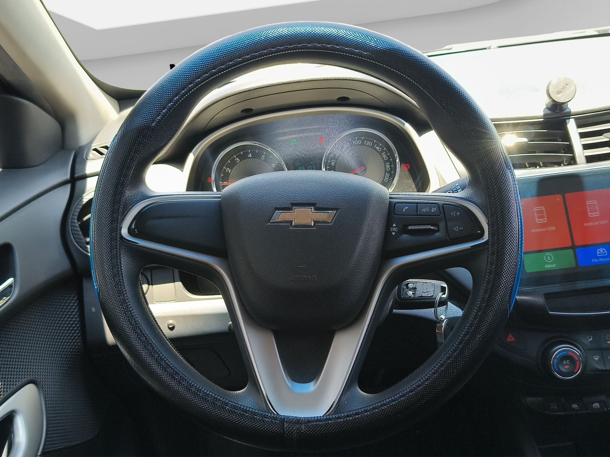 2019 Chevrolet AVEO 4 PTS LT TM5 AAC AUT F NIEBLA RA-15