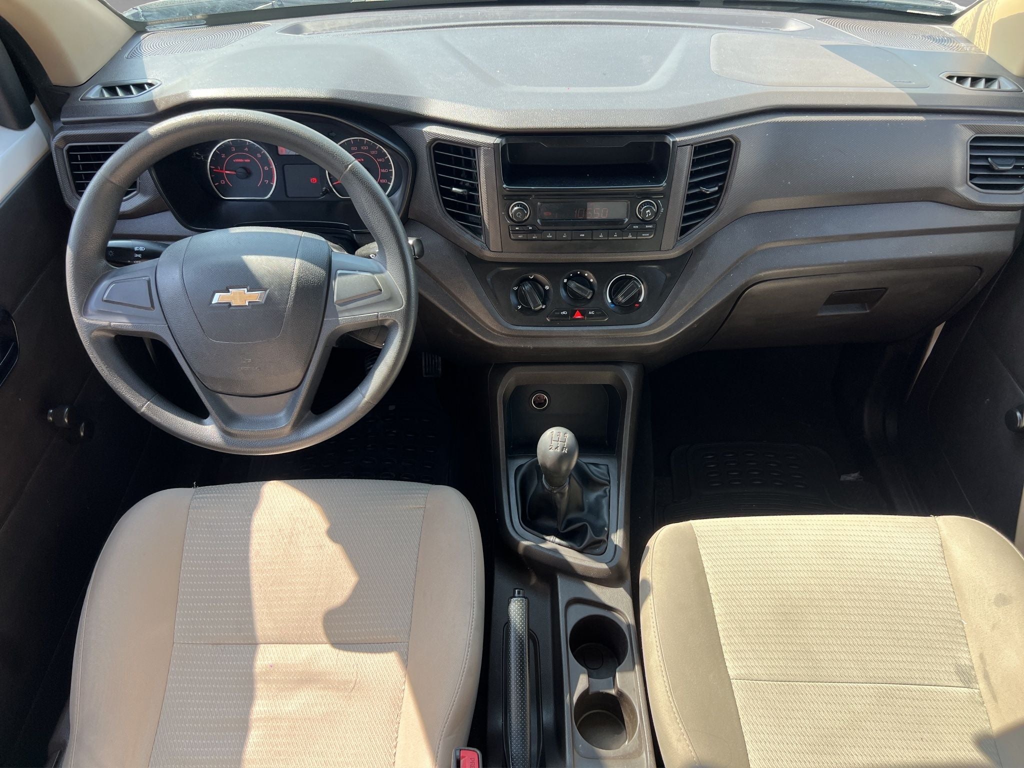 2023 Chevrolet TORNADO B 4 PTS LS 15L TM5 AAC RA-14