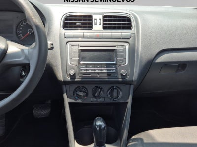 2018 Volkswagen VENTO 4 PTS STARLINE TA AAC MP3 R-15