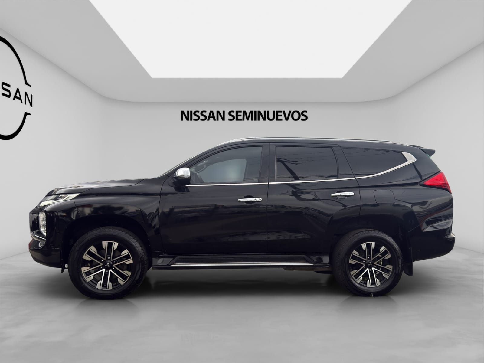 2023 Mitsubishi MONTERO 5P SPORT SE V63.0 AUT