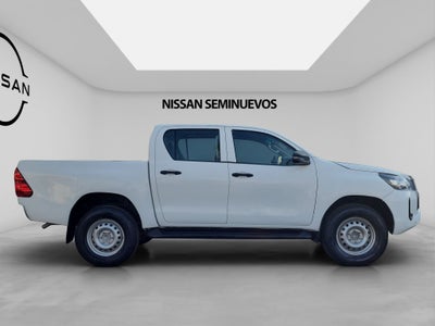 2022 Toyota HILUX 4 PTS DOBLE CAB SR TM5 AAC VE RA-17