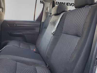 2022 Toyota HILUX 4 PTS DOBLE CAB SR TM5 AAC VE RA-17