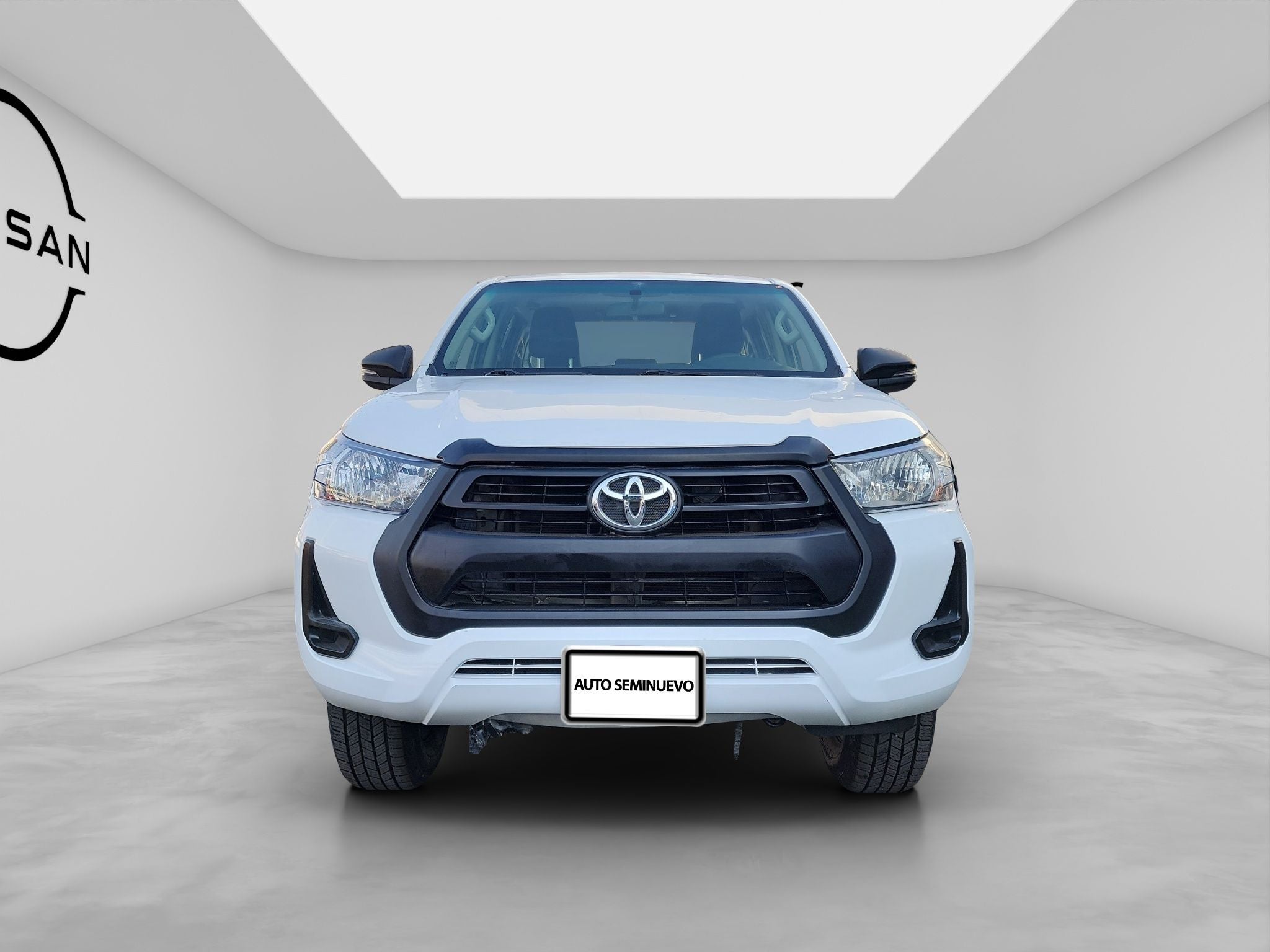 2022 Toyota HILUX 4 PTS DOBLE CAB SR TM5 AAC VE RA-17