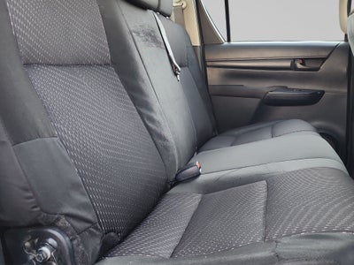 2022 Toyota HILUX 4 PTS DOBLE CAB BASE TM5 AAC VE DEL