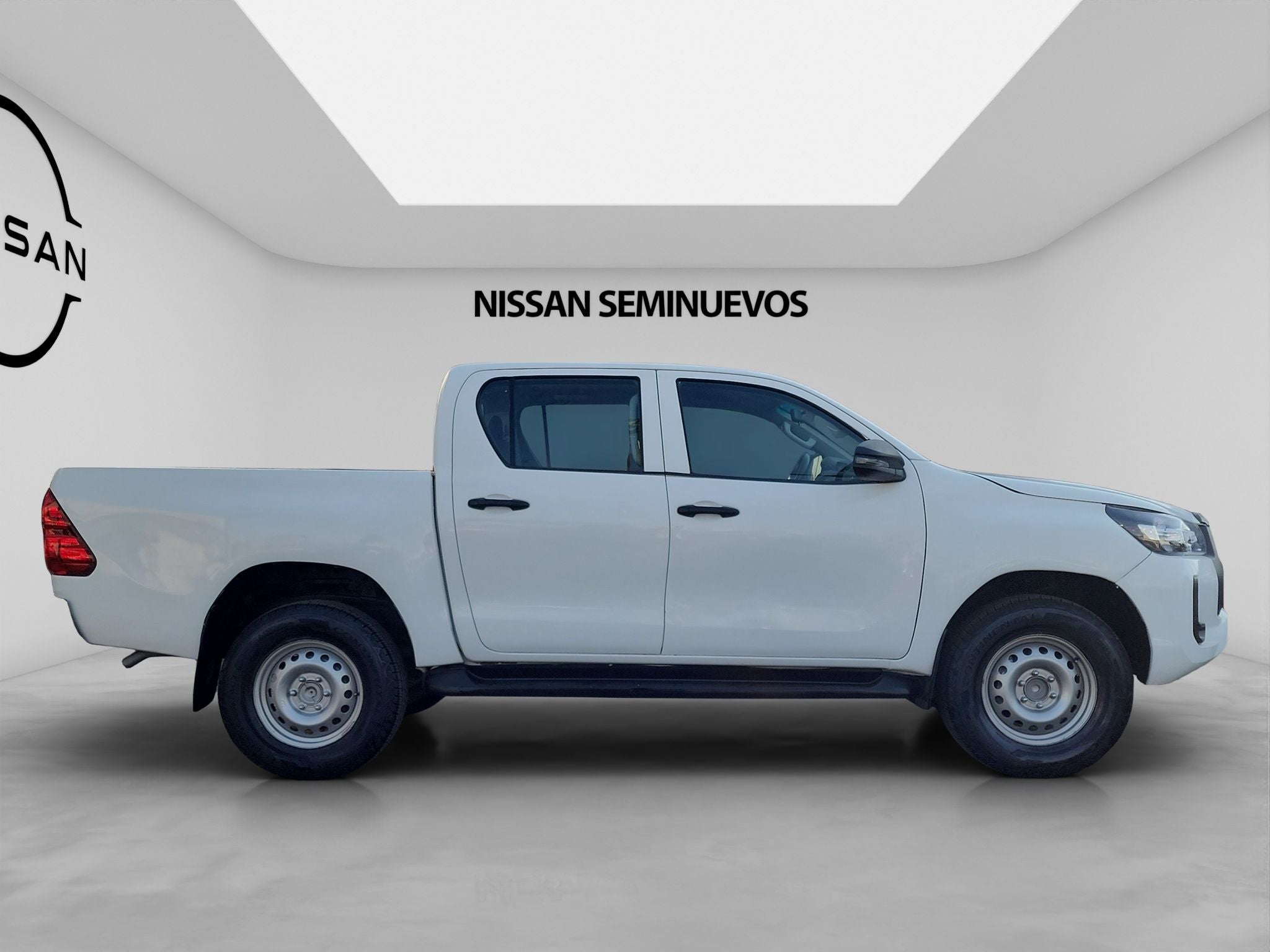 2022 Toyota HILUX 4 PTS DOBLE CAB BASE TM5 AAC VE DEL